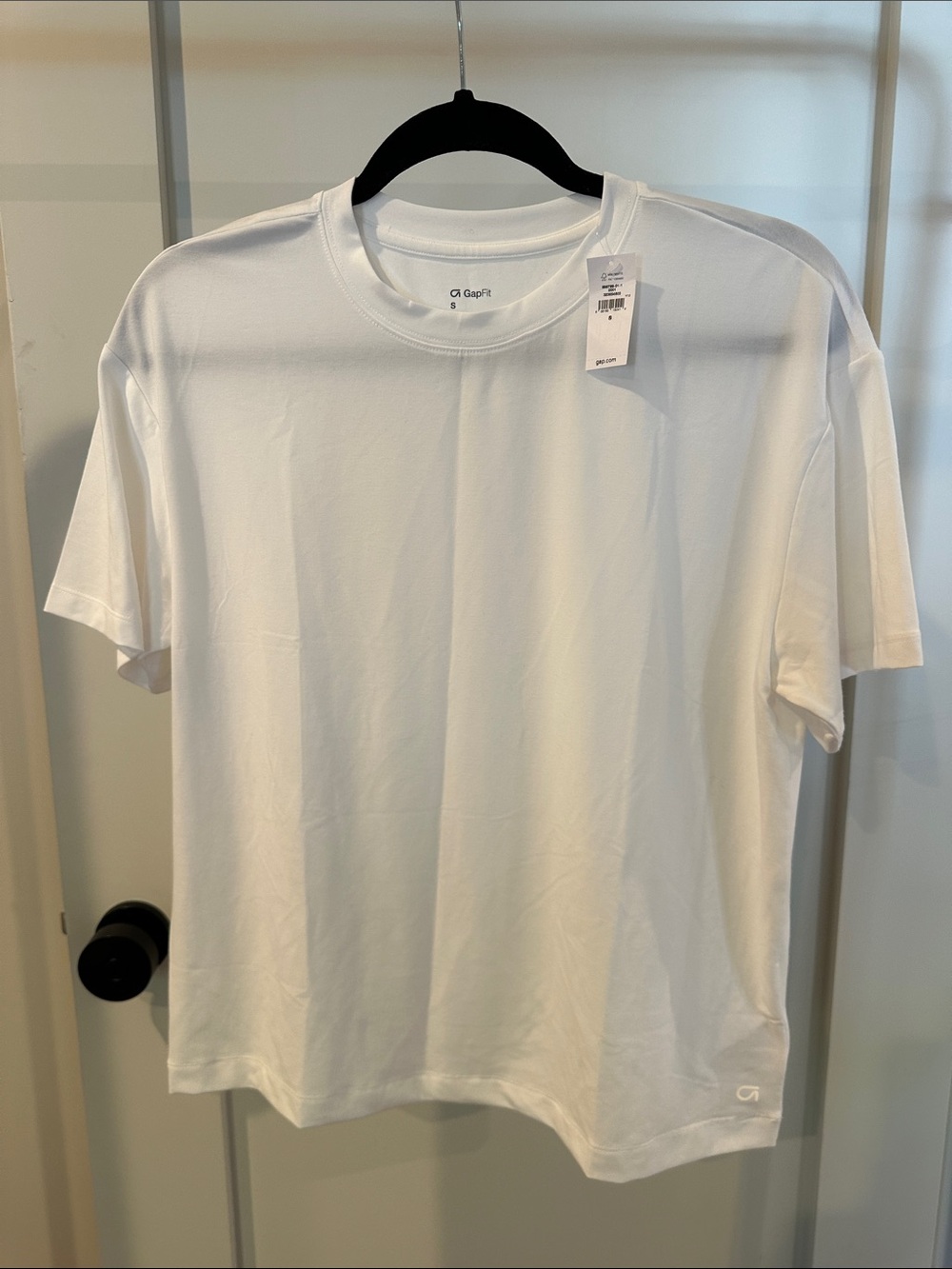GAPfit White Short Sleeve Crewneck Tee